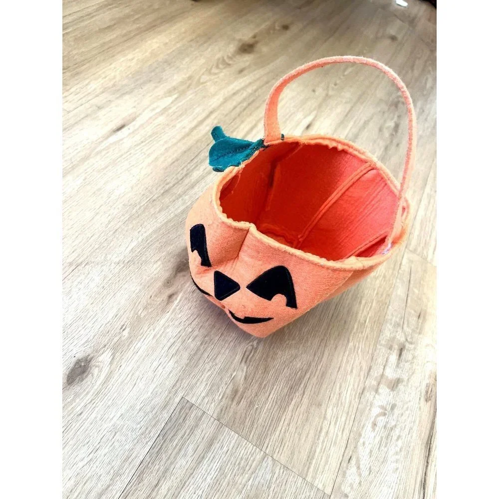 Old Navy Kids Pumpkin Fleece Halloween Bag